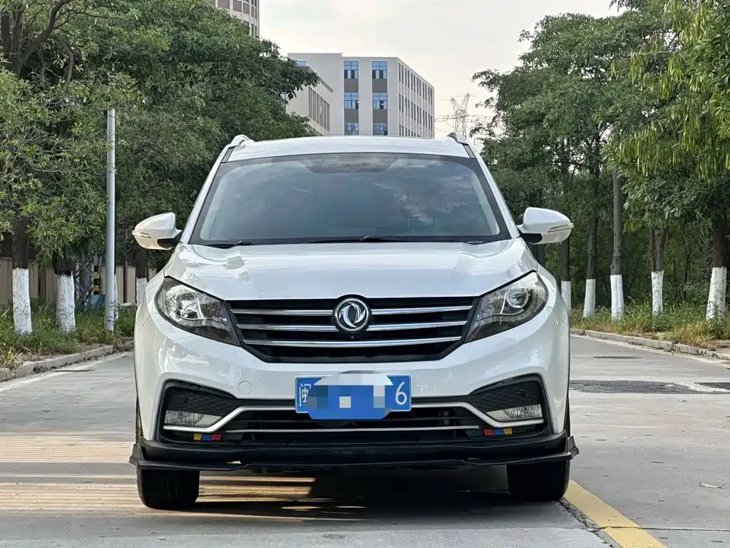 Dongfeng Scenery 580 2018 — фото 2