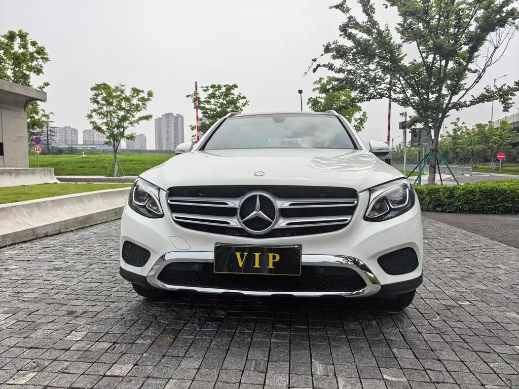 Mercedes-Benz GLC 2016