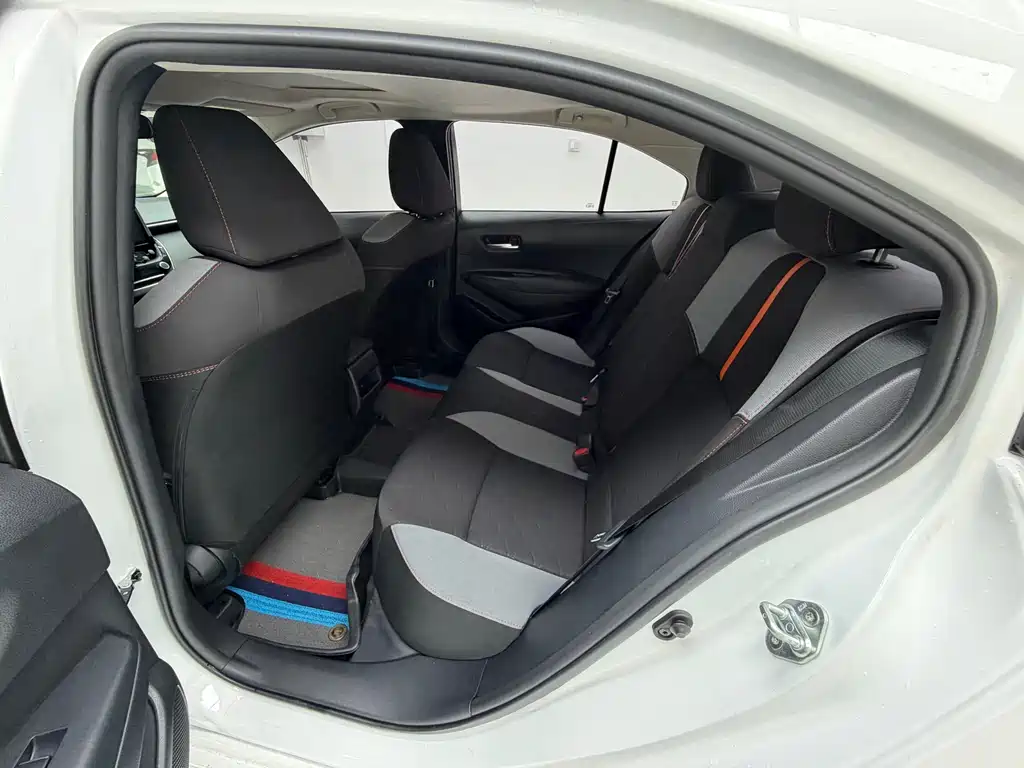 Toyota Corolla 2022 — фото 15