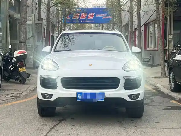 Porsche Cayenne 2016