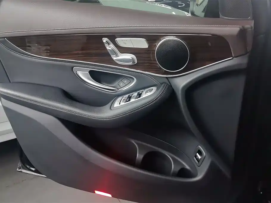 Mercedes-Benz GLC 2017