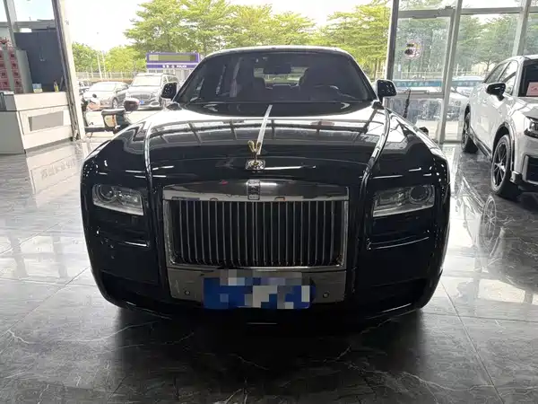 Rolls-Royce Ghost 2012