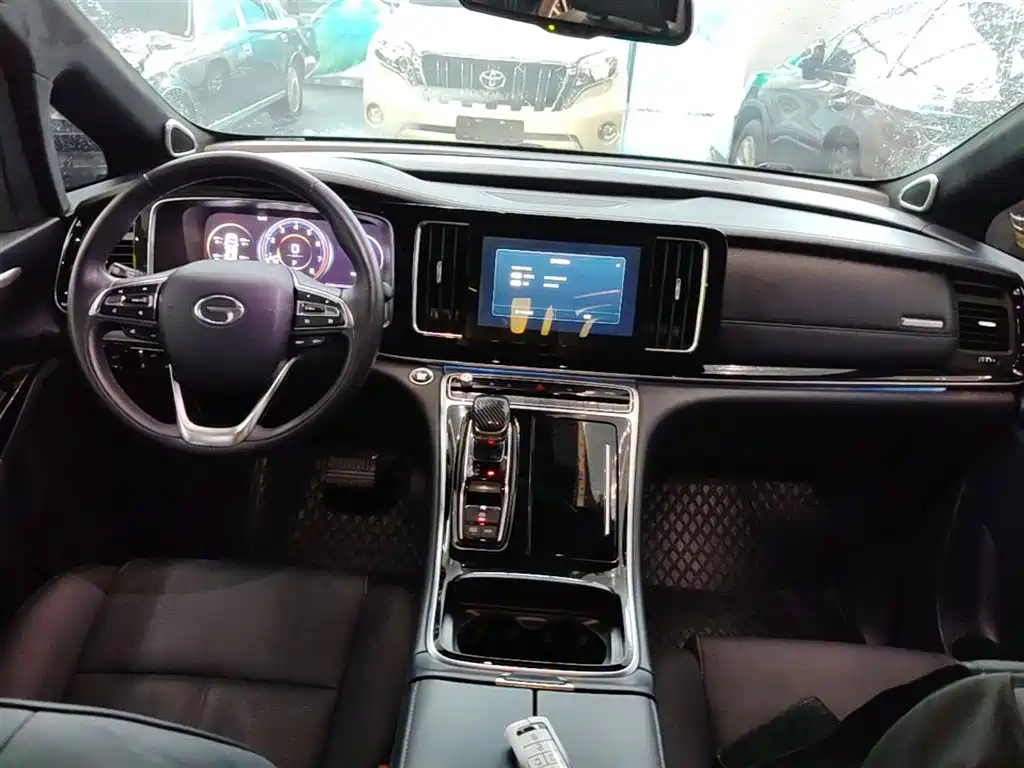 GAC Motor Trumpchi M8 2021 — фото 10