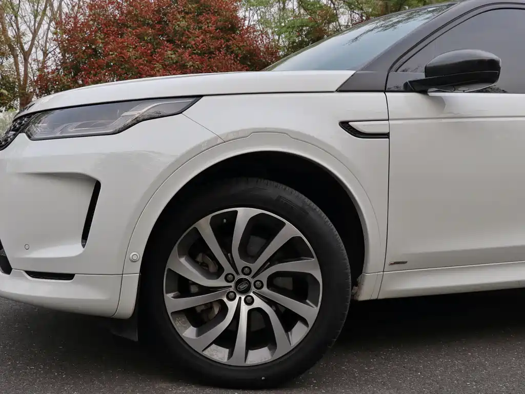 Land Rover Discovery Sport 2021 — фото 24