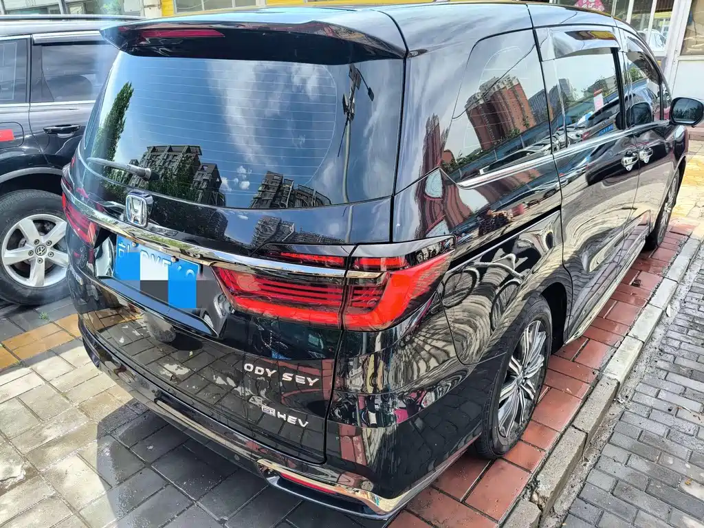 Honda Odyssey 2025 — фото 15