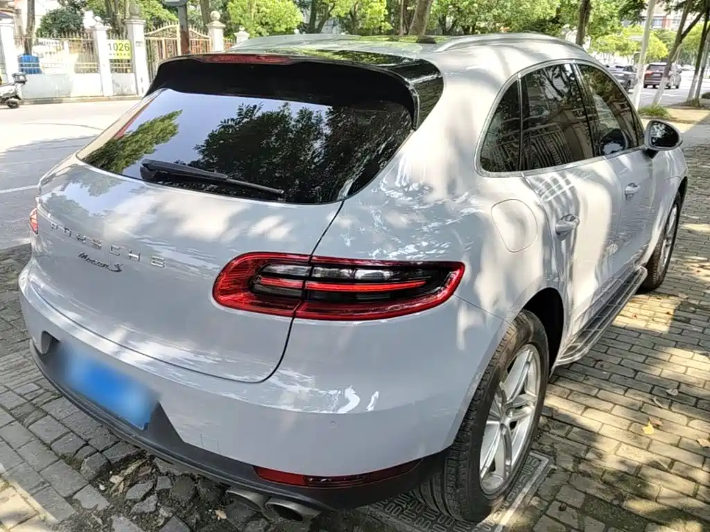 Porsche Macan 2015