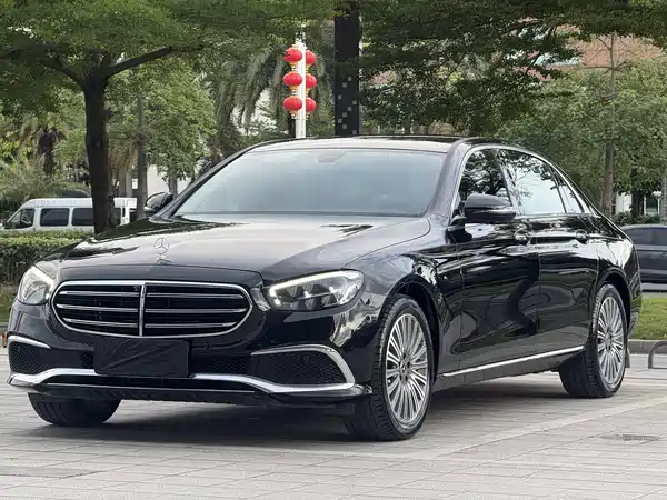 Mercedes-Benz E-Class 2021
