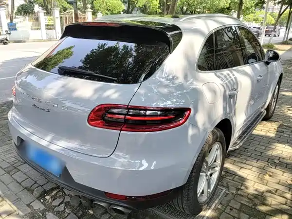 Porsche Macan 2015