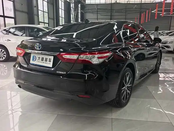 Toyota Camry 2022
