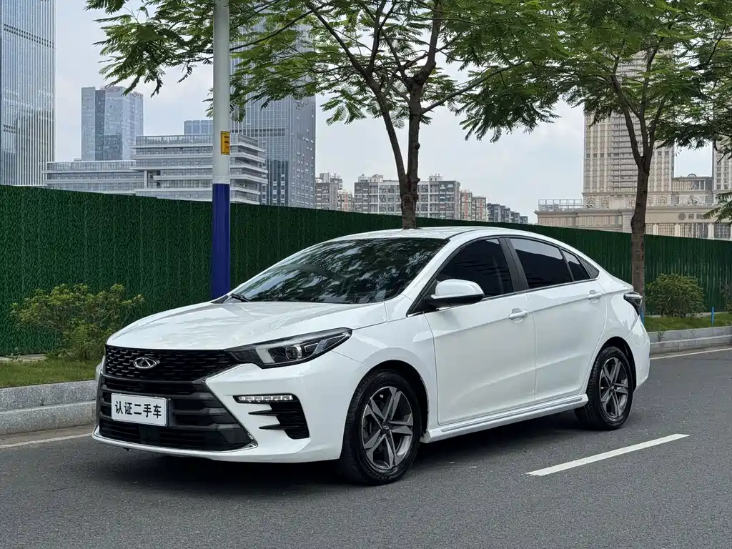 Chery Arrizo 5 PLUS 2022 — фото 1