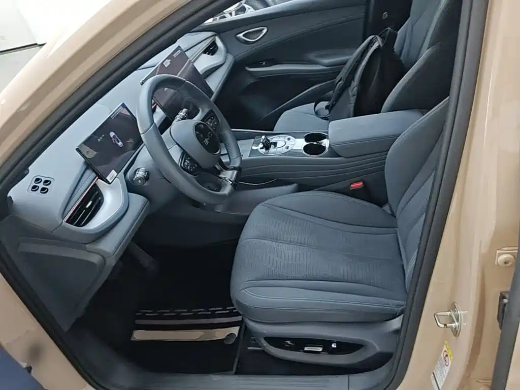 BYD Seal 06GT 2025 — фото 15