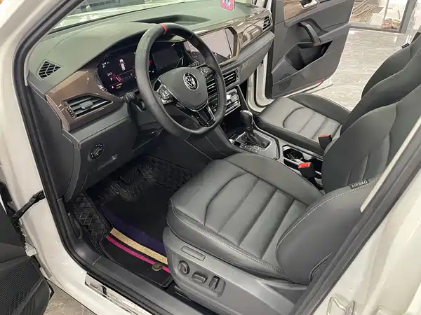Volkswagen Tharu 2023