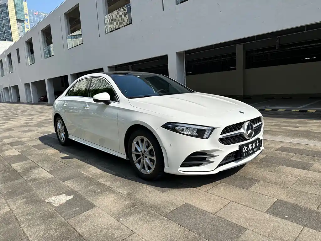 Mercedes-Benz A-Class 2021 — фото 7