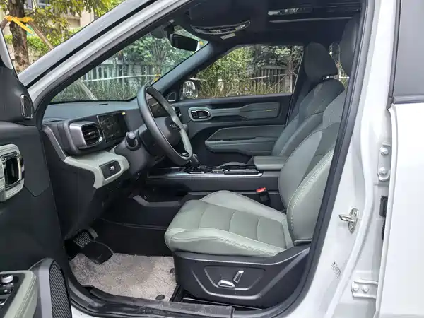 Geely Cowboy 2024