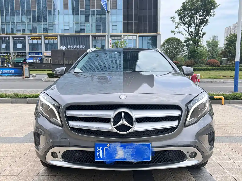 Mercedes-Benz GLA 2015 — фото 2