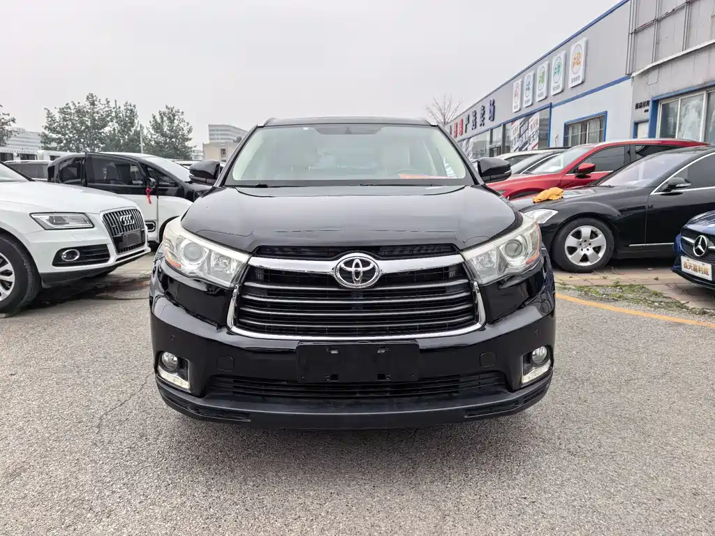 Toyota Highlander 2015