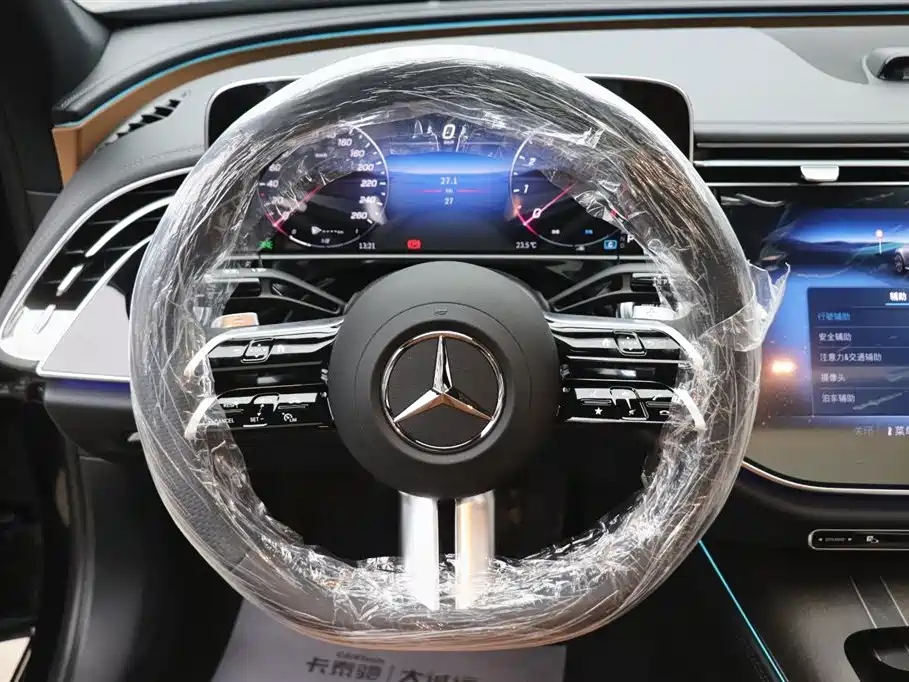 Mercedes-Benz E-Class 2026 — фото 17