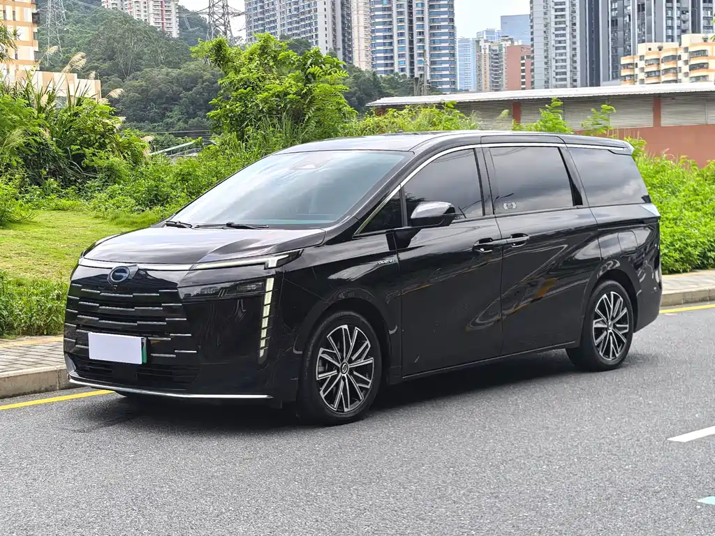 GAC Motor E8 PHEV 2024