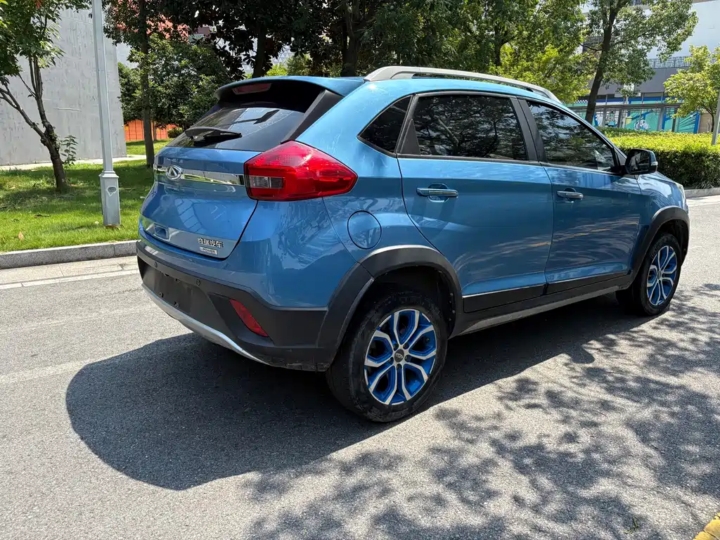 Chery Tiggo 3xe 2018 — фото 9