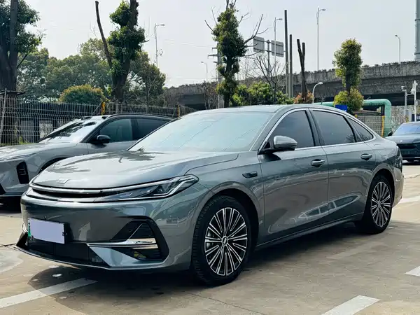 Geely Galaxy A7 EM 2025