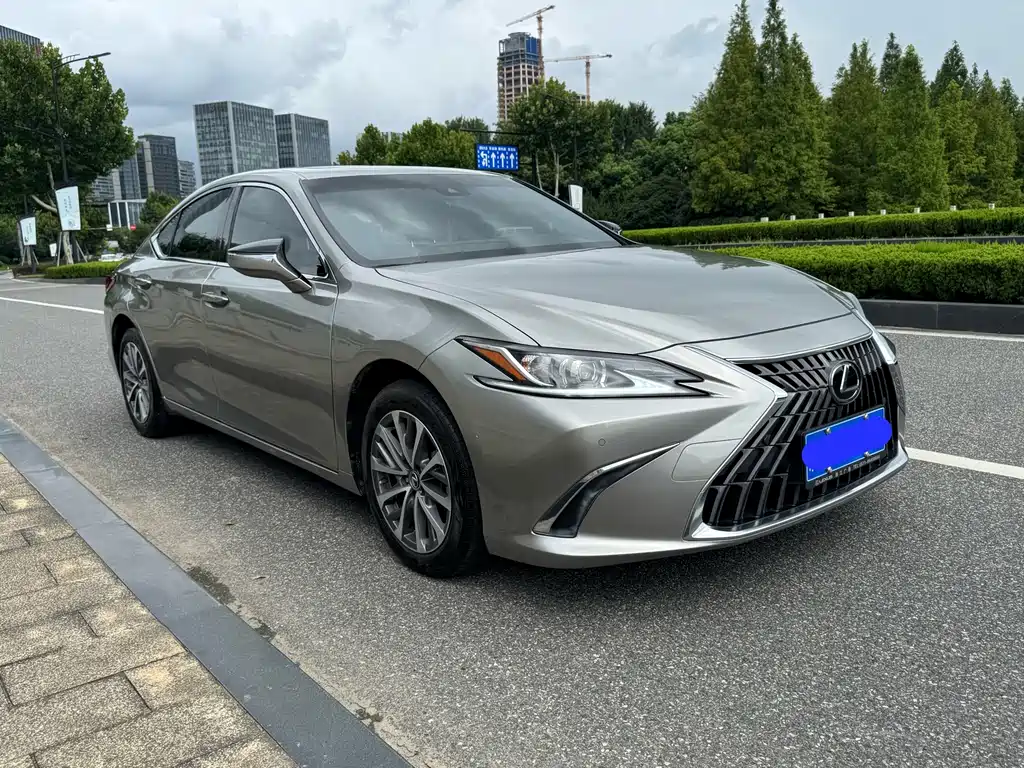 Lexus ES 2024 — фото 3