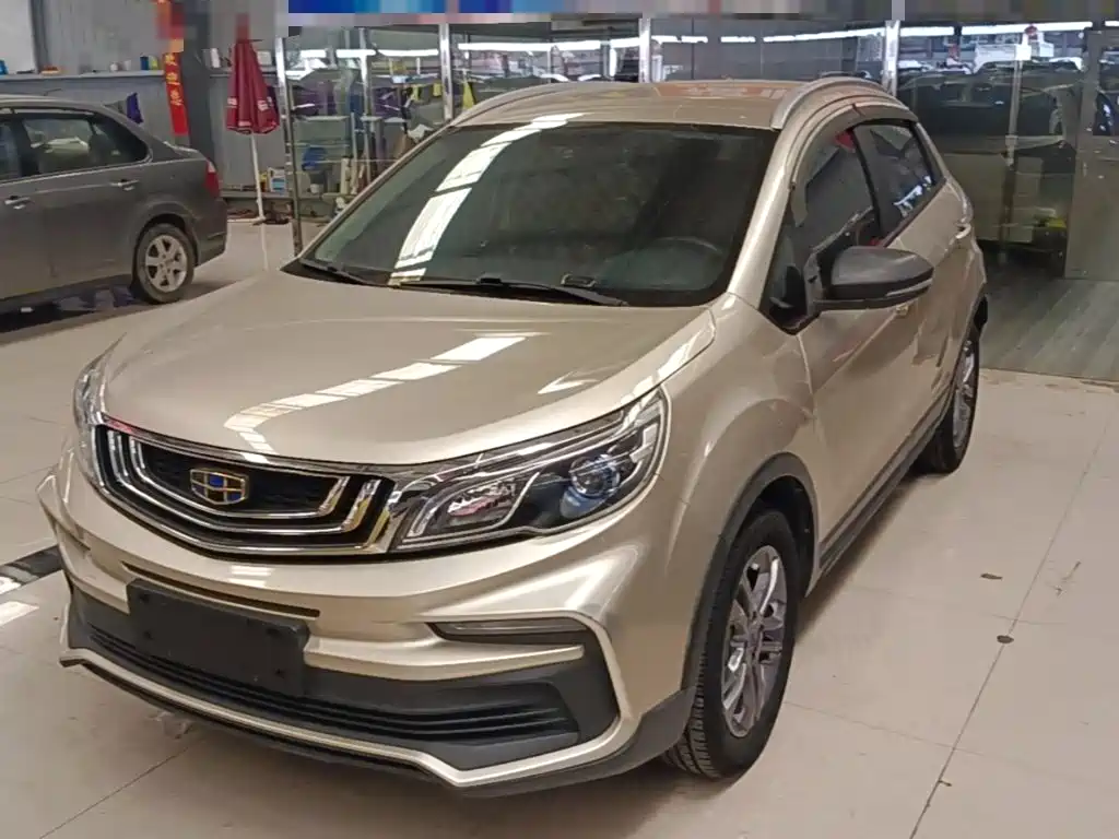 Geely Vision X3 2020 — фото 2