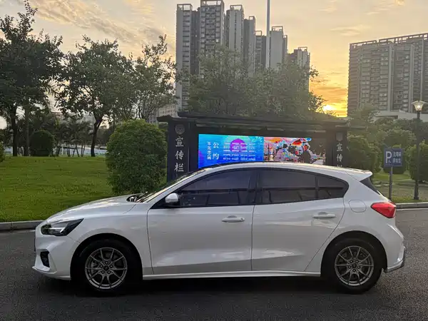 Ford Focus 2021