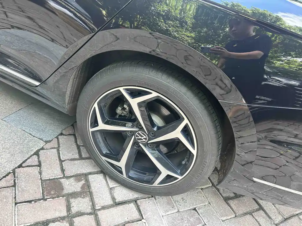 Volkswagen Passat 2022