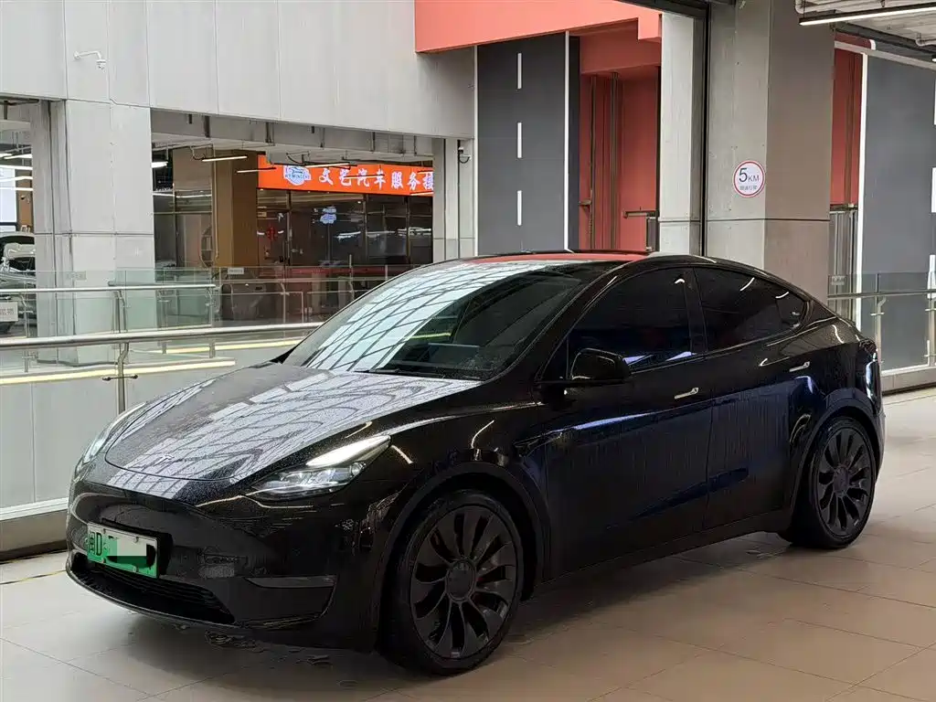 Tesla Model Y 2023