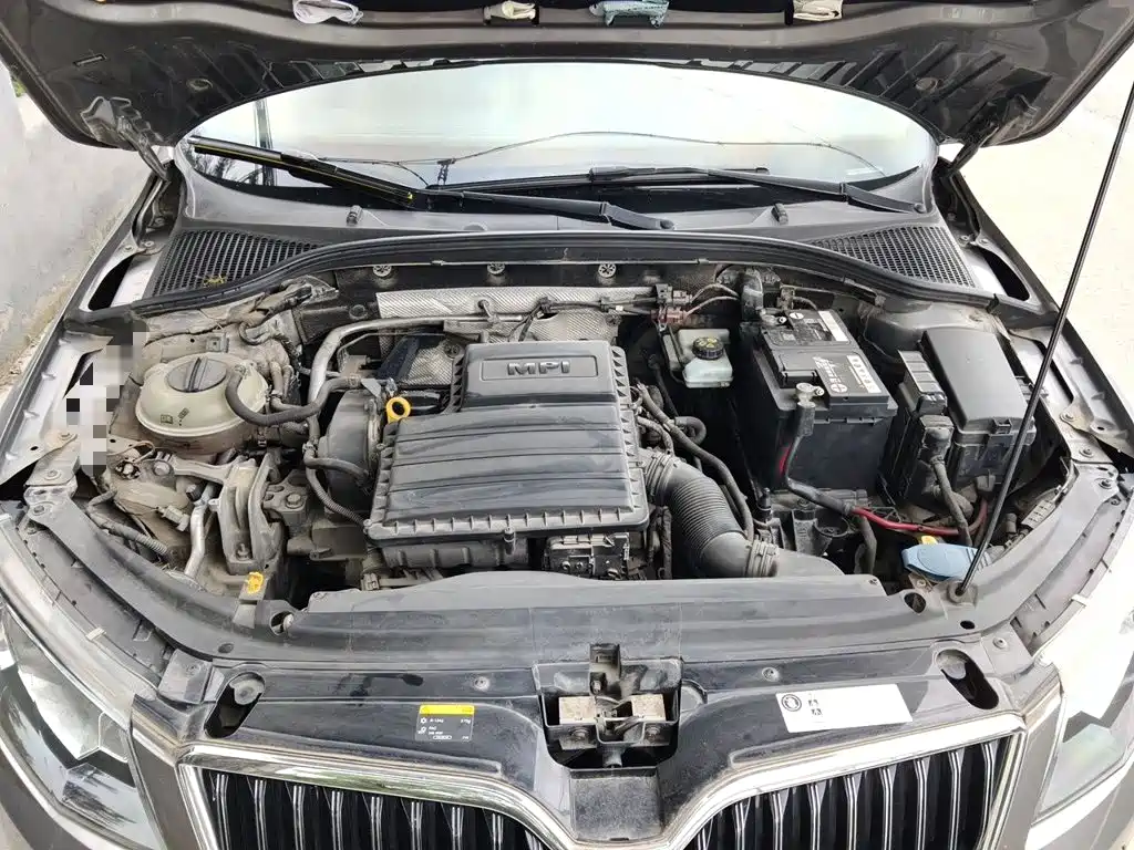 Skoda Octavia 2015 — фото 21
