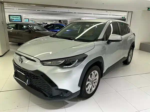Toyota Frontlander 2024