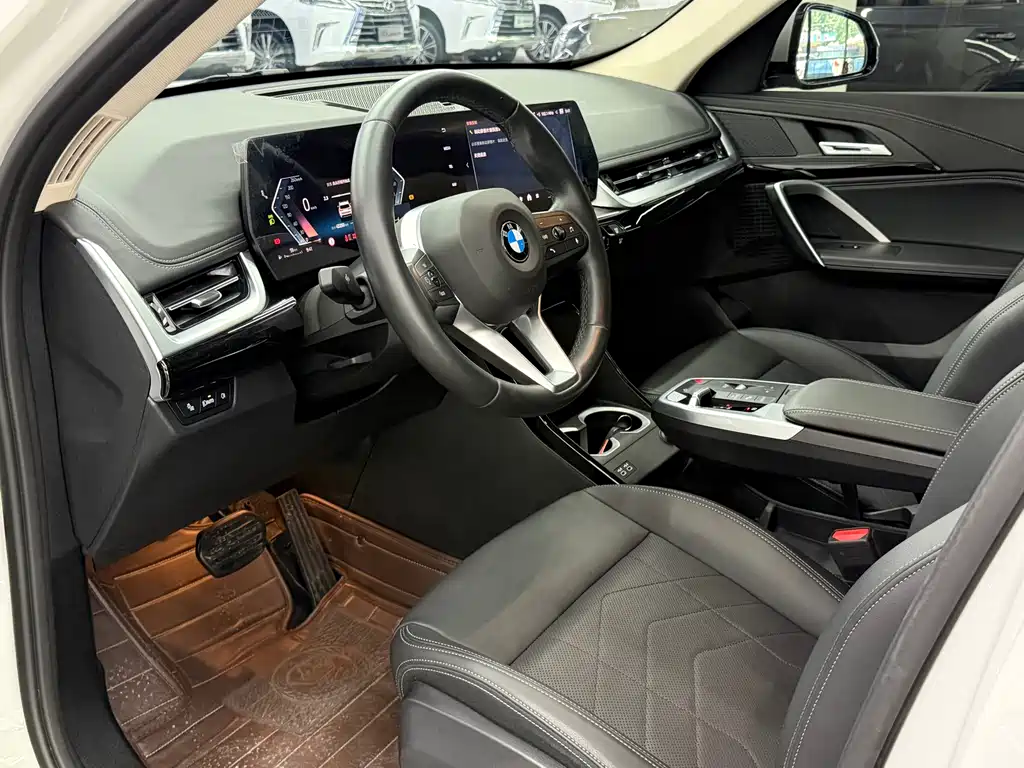 BMW X1 2023
