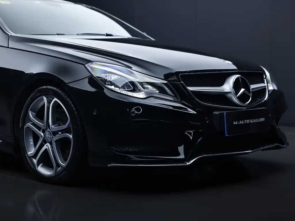 Mercedes-Benz E-Class 2014 — фото 27