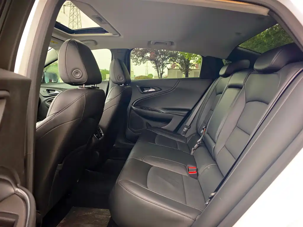 Chevrolet Malibu XL 2018 — фото 10