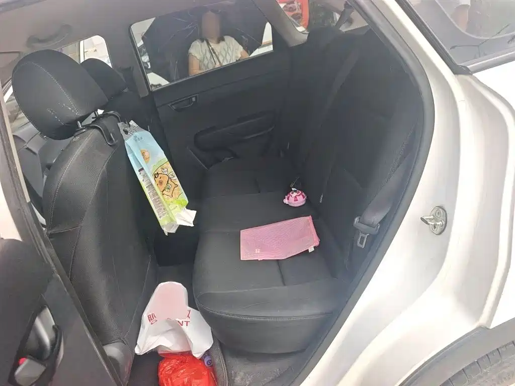 Kia KX3 2016 — фото 15