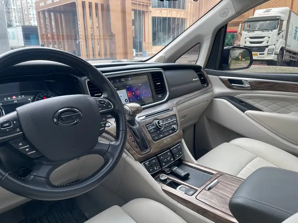 GAC Motor Trumpchi M8 2020 — фото 15