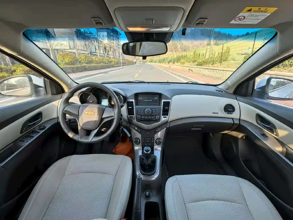 Chevrolet Cruze 2015 — фото 7