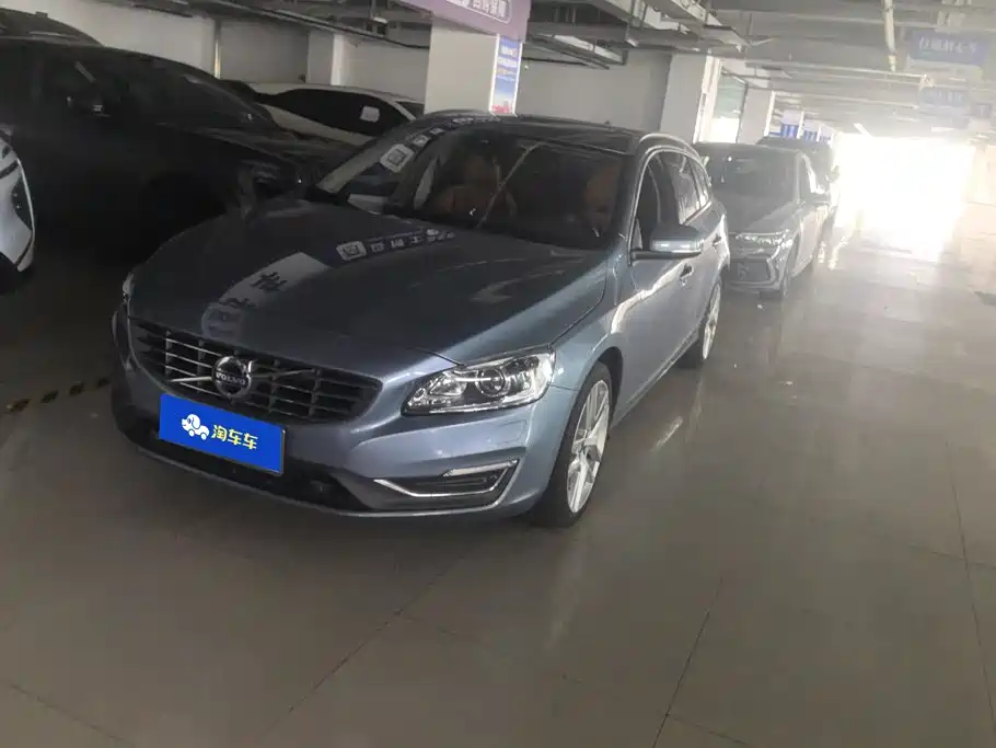 Volvo V60 2018