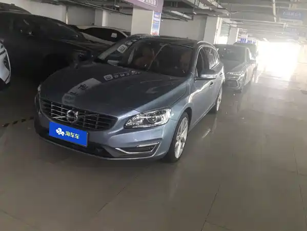 Volvo V60 2018