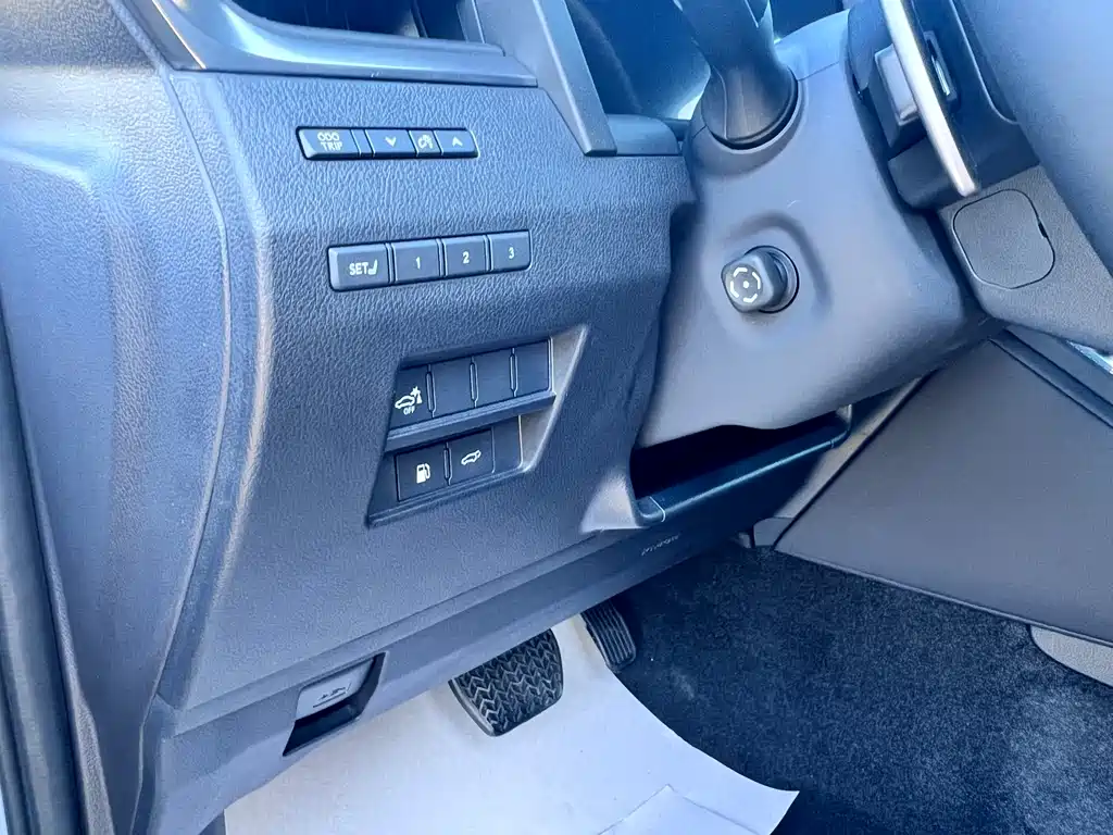 Lexus GX 2025 — фото 16
