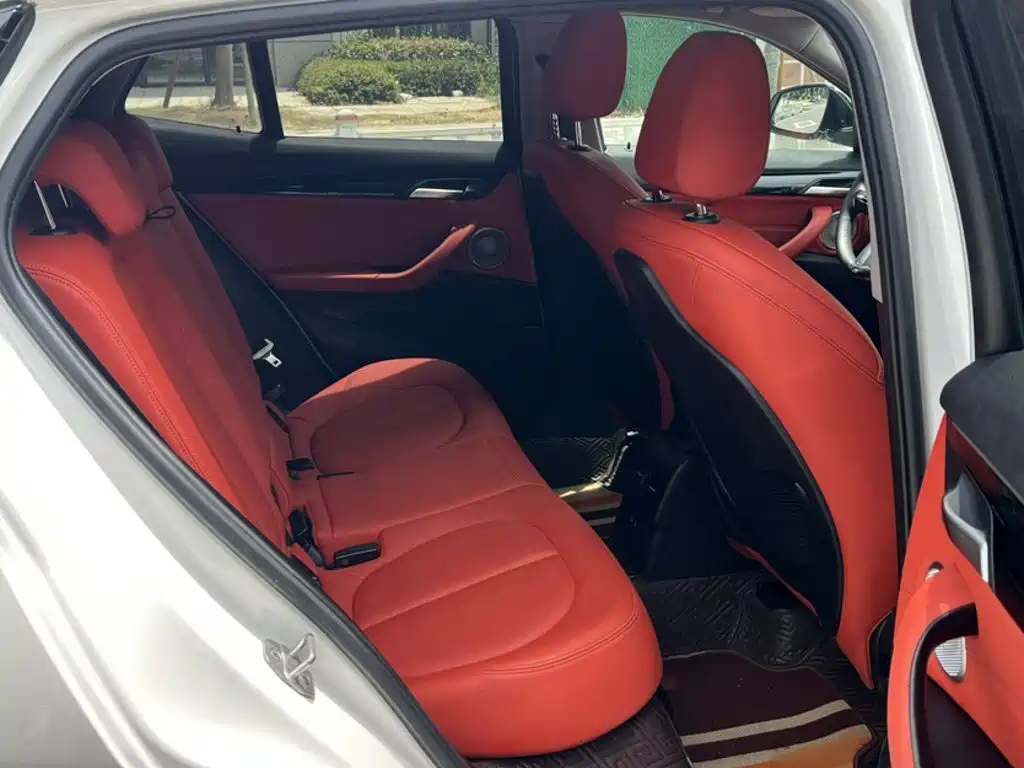 BMW X2 2022 — фото 13