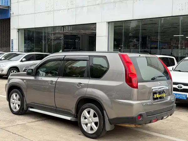 Nissan X-Trail 2011