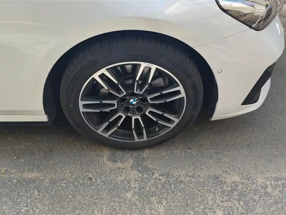 BMW 5 Series 2024