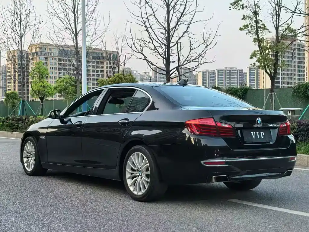 BMW 5 Series 2016