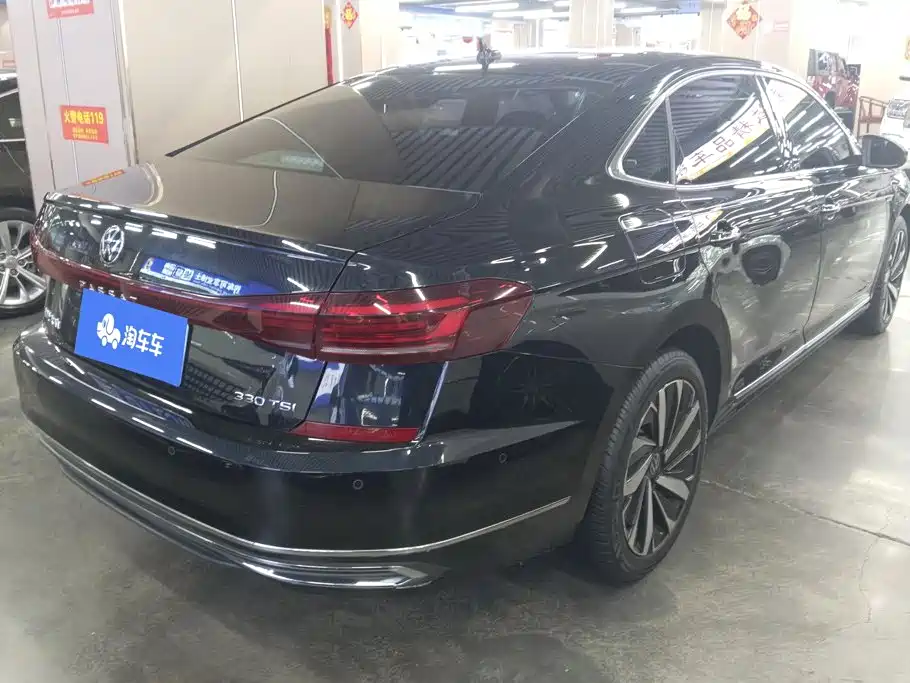 Volkswagen Passat 2021