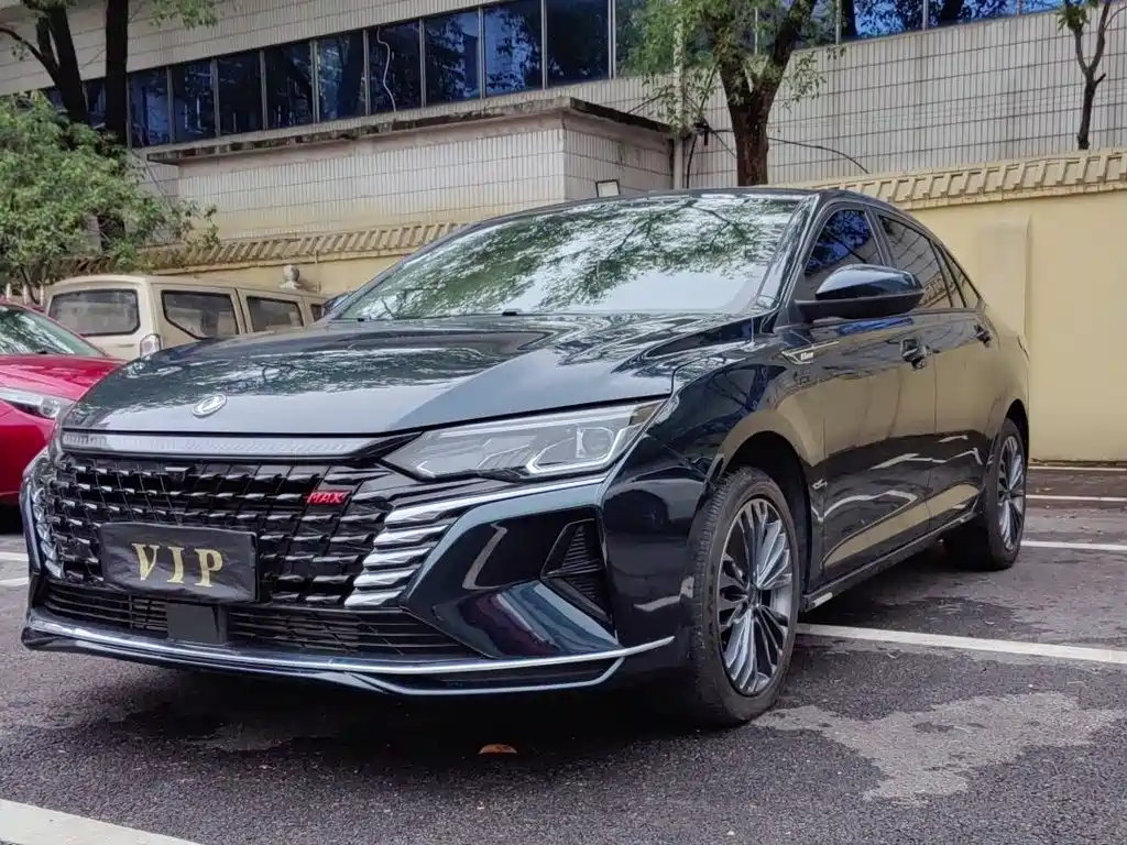 Dongfeng Yixuan MAX 2023 — фото 1