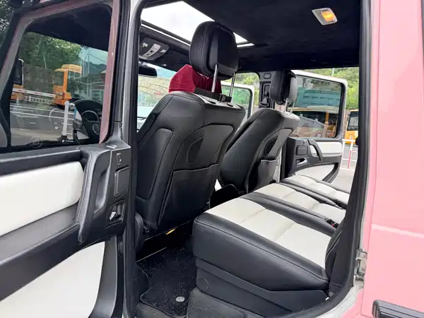 Mercedes-Benz G-Class 2015