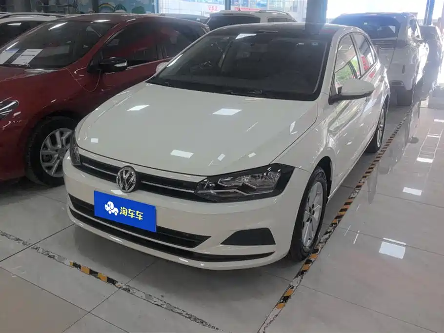 Volkswagen Polo 2021