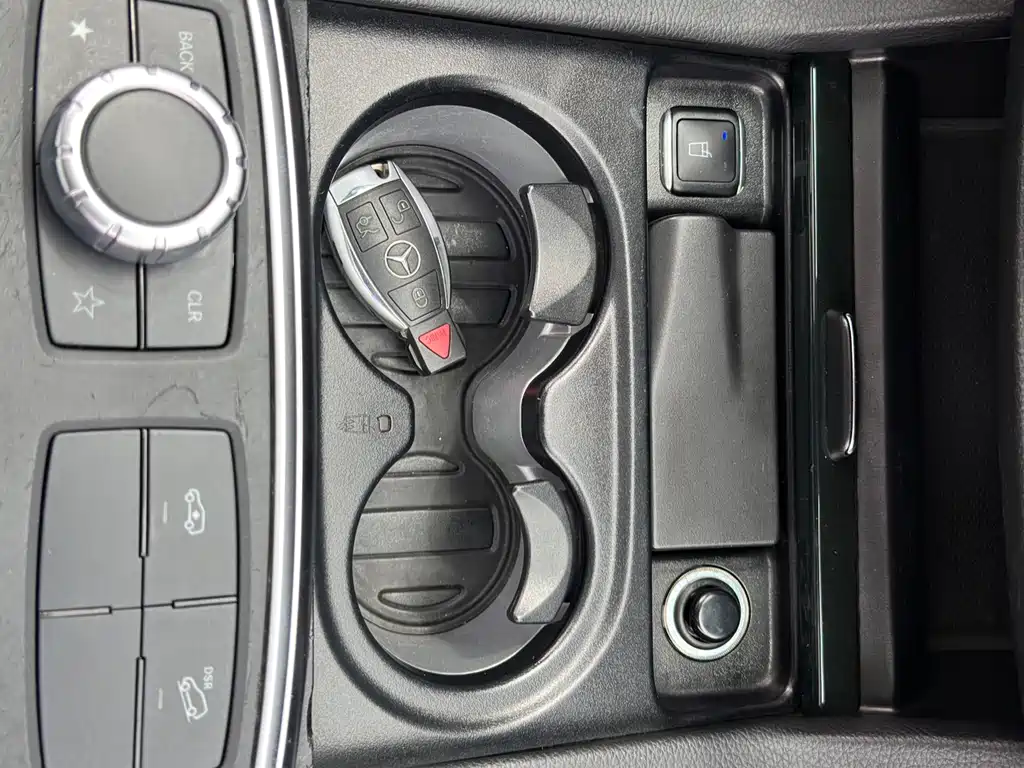 Mercedes-Benz GL-Class 2015 — фото 17