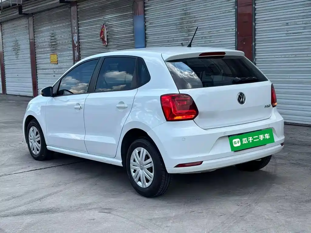 Volkswagen Polo 2016